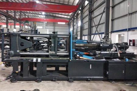 果筐注塑機(jī)廠家如何選擇比較好？需重視這些因素！