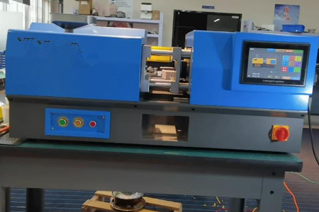 微型注塑機的價格范圍，幾萬元到數(shù)十萬元！