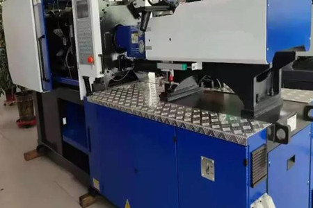 微型注塑機(jī)性能穩(wěn)定嗎？性能穩(wěn)定很重要！